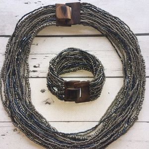 Silver Necklace & Bracelet Set Metalic